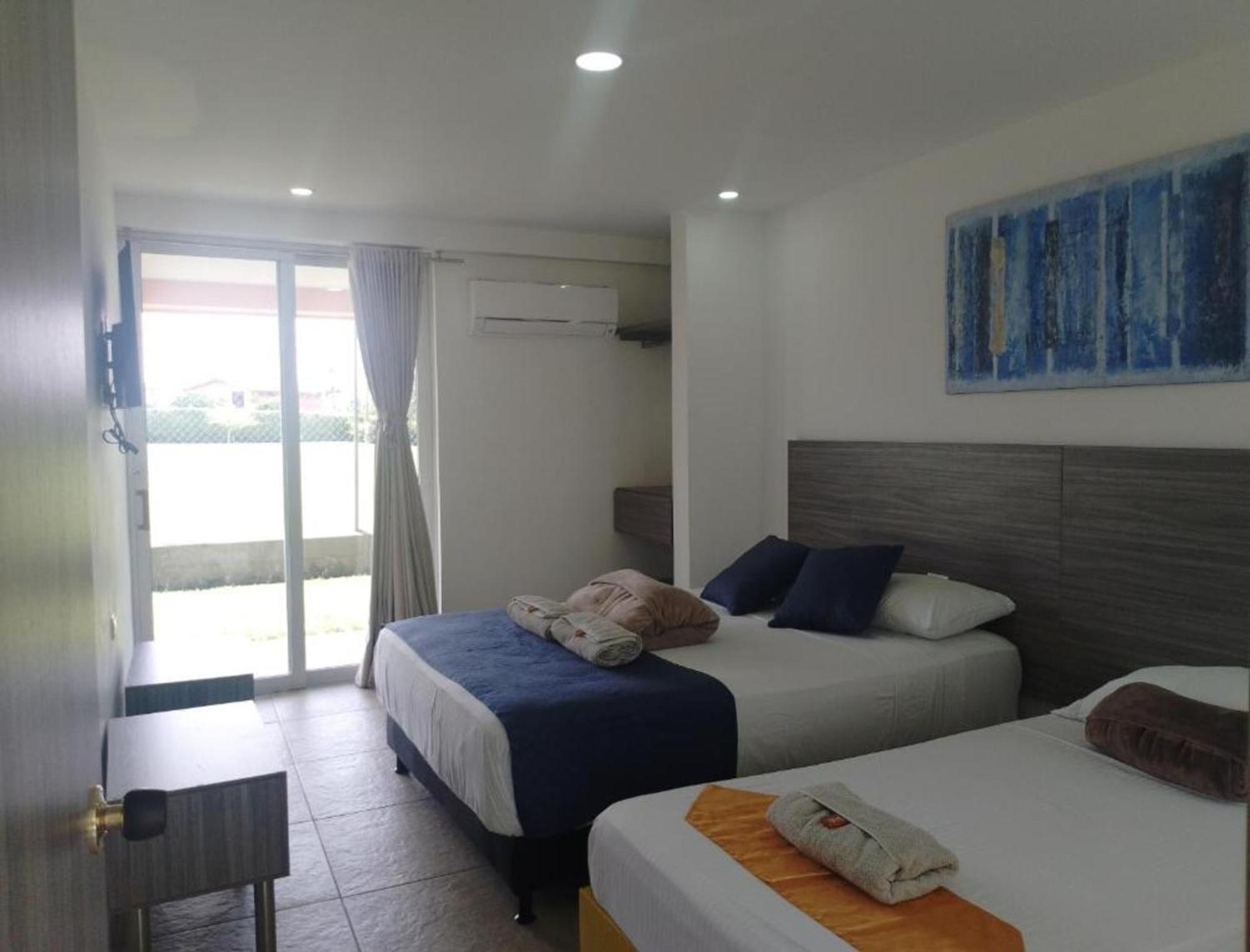 Hotel Palo Grande Cf Pereira Exterior photo
